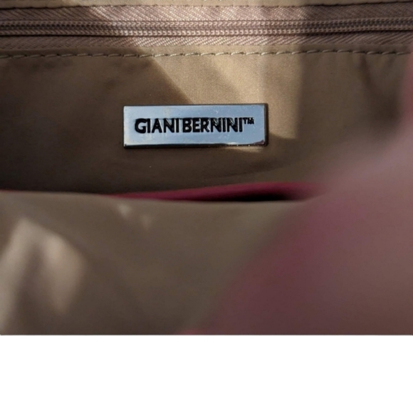 NWOT Giani Bernini Red Crossbody Bag - Picture 4 of 4
